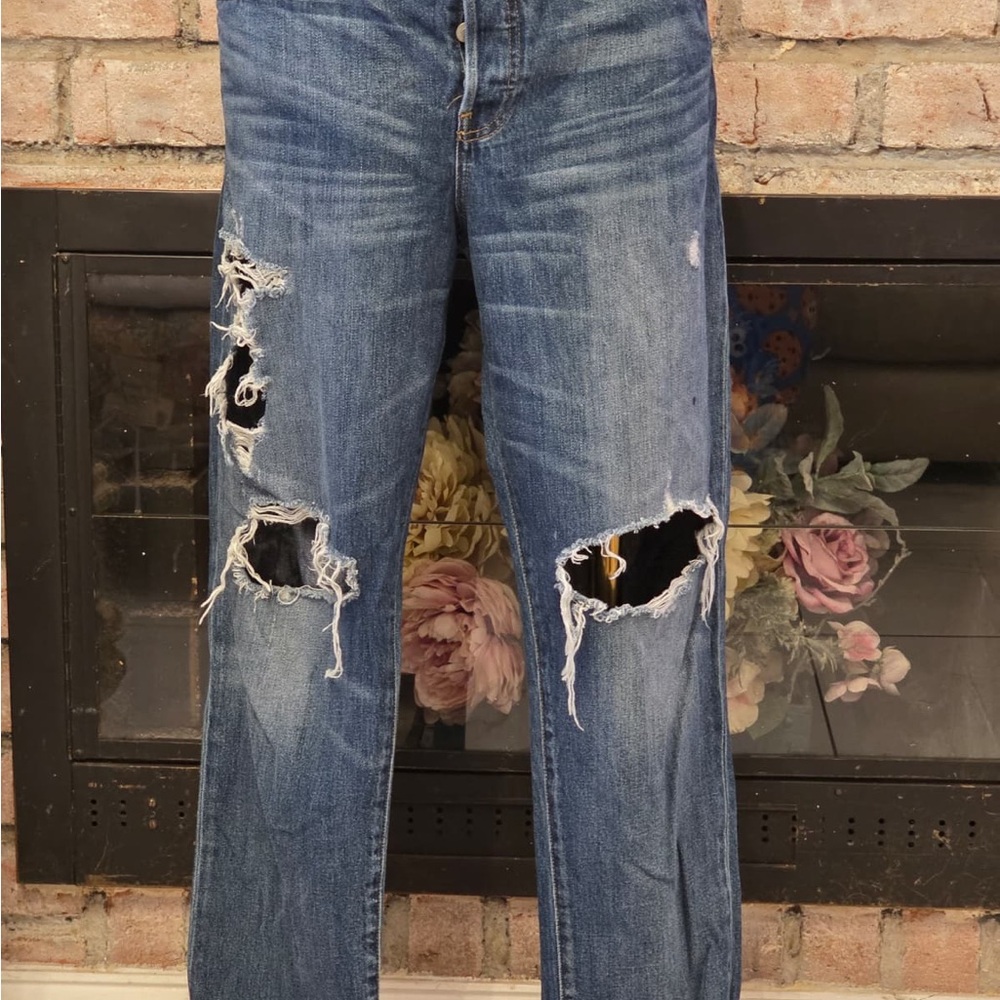 GAP Women's Distressed Straight Leg Jeans - Blue